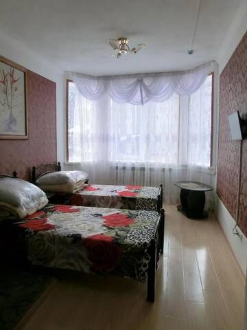 Фото номера Стандартный двухместный номер с 1 кроватью или 2 отдельными кроватями Гостиница Айс Черри Домбай Отель г. Домбай 30